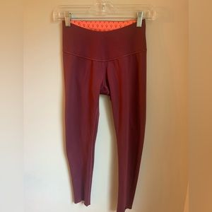 Oiselle Bird Hug Tights